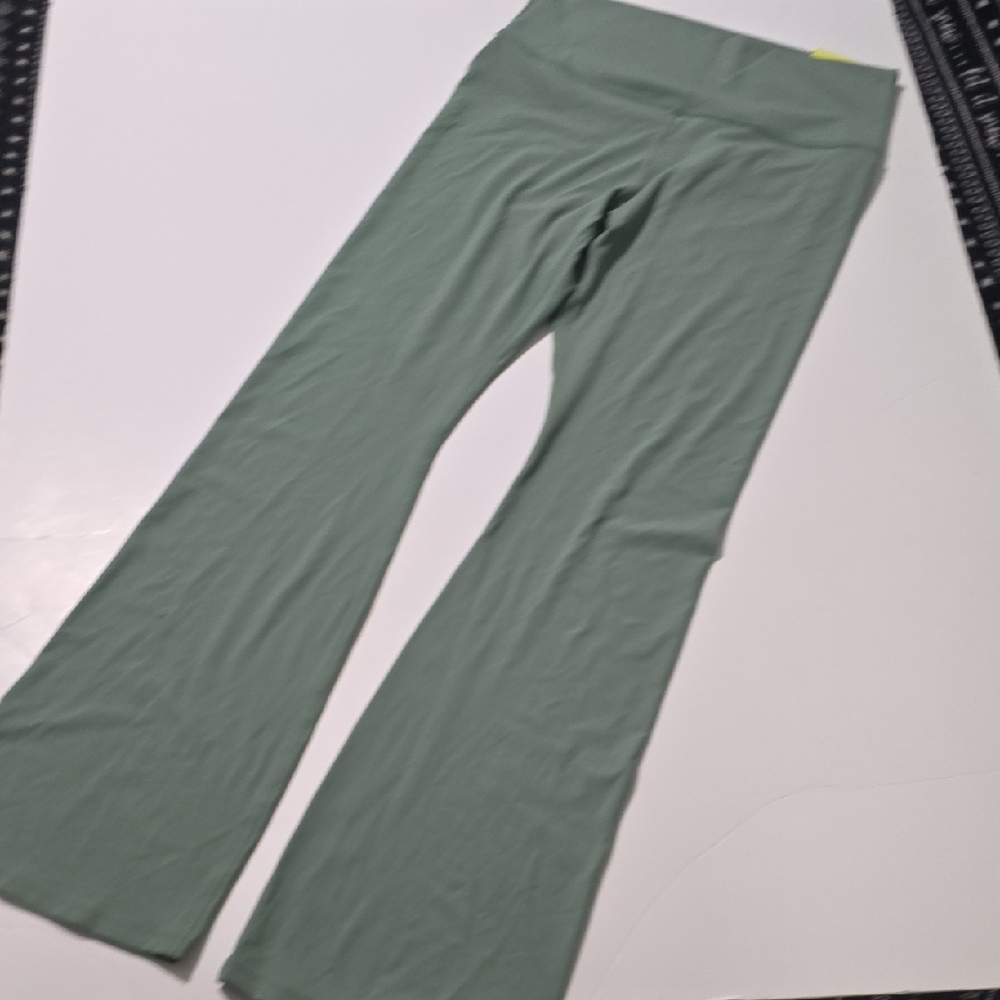 All in Motion Women's Bootcut Green Leggings